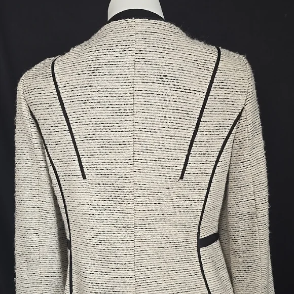 Calvin Klein Cream Black Sheath Jacket and Skirt Suit - Picture 6 of 12